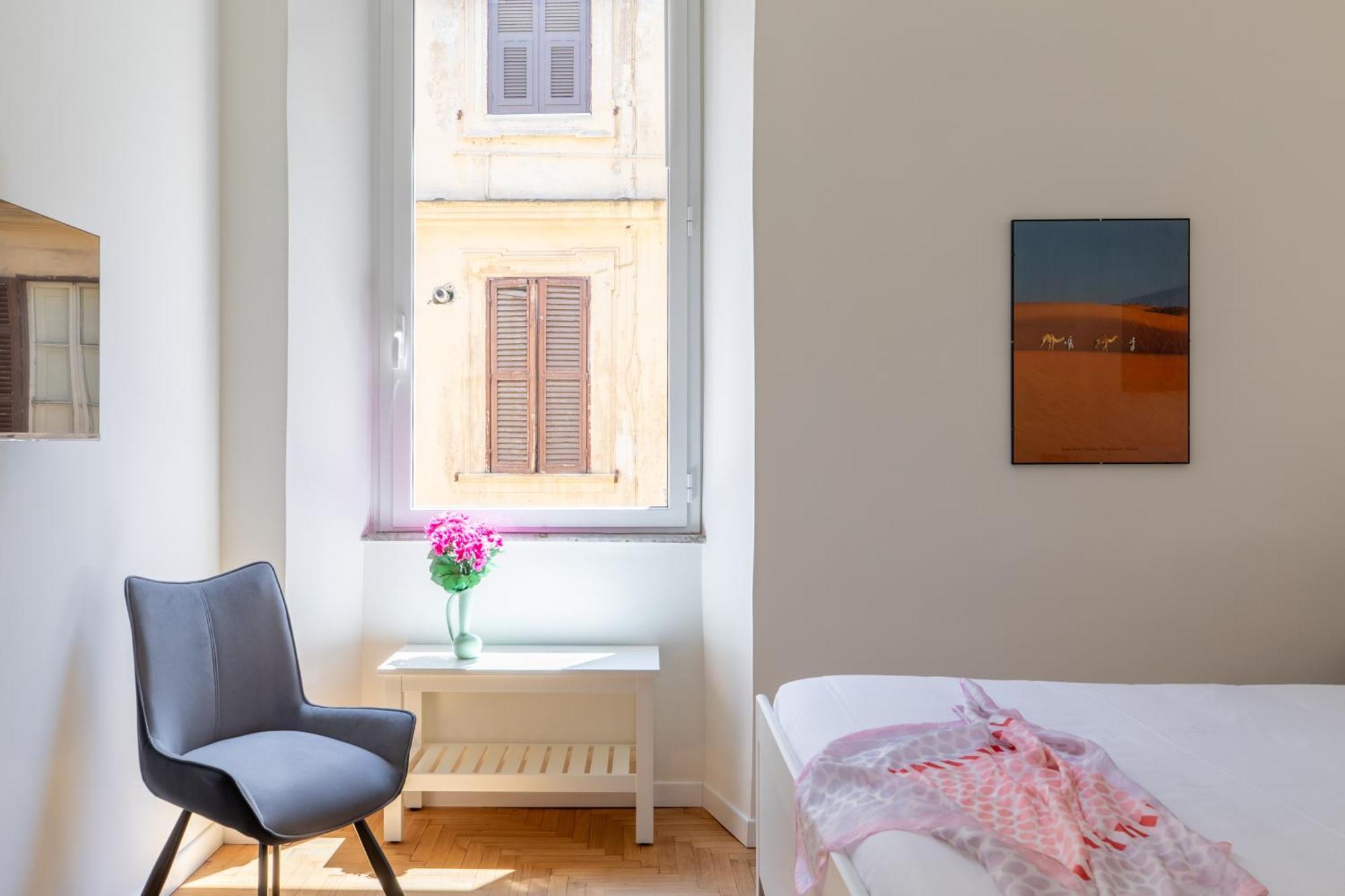 Iflat Vatican Elegant And Spacious Lejlighed
